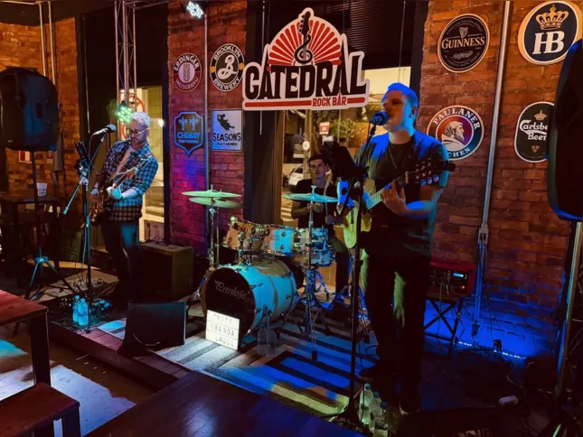 Neste sábado tem 'Banda Lado C' no Mercenários.