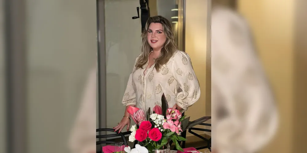 Na última terça-feira (17), foi dia de celebrar a encantadora Vitória Moss. Empresária de olhar apurado, destaca-se à frente de sua refinada delicatessen, conquistando um público fiel com sua proposta sofisticada e sabores únicos. Da Coluna RC, votos de alegrias e sucesso contínuo. Parabéns!