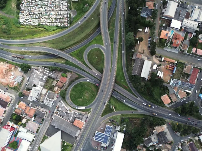 Viaduto Eurico Batista Rosas visto de cima