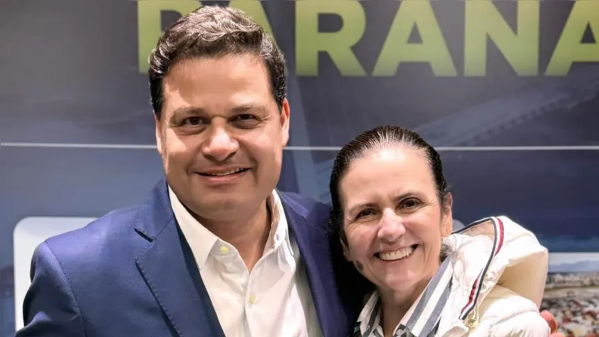 Sandro Alex e Rita Araújo