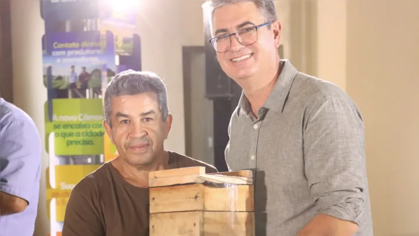 Imagem ilustrativa da imagem 'Câmara na Roça' recebe demandas de estradas, transporte e saúde