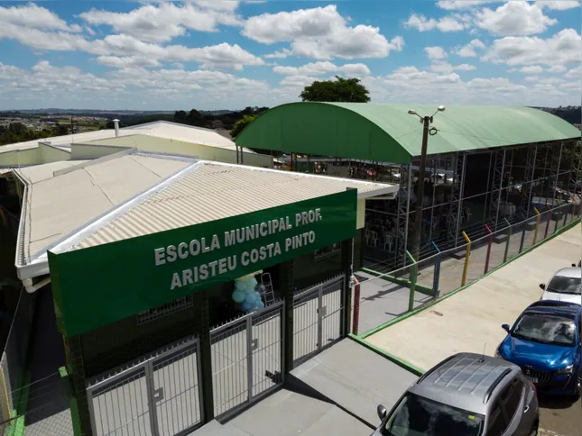 Obra concluída na Escola Municipal Aristeu Costa Pinto, na Ronda