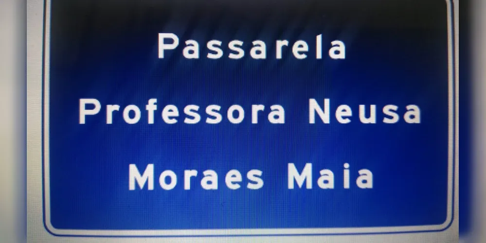Espaço recebeu placas em homenagem a professora Neusa Moraes Maia