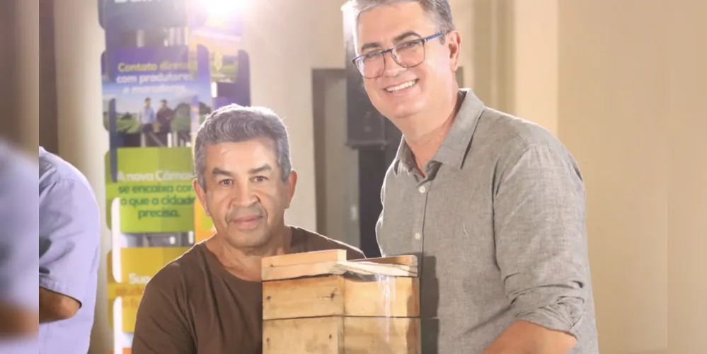 Imagem ilustrativa da imagem 'Câmara na Roça' recebe demandas de estradas, transporte e saúde