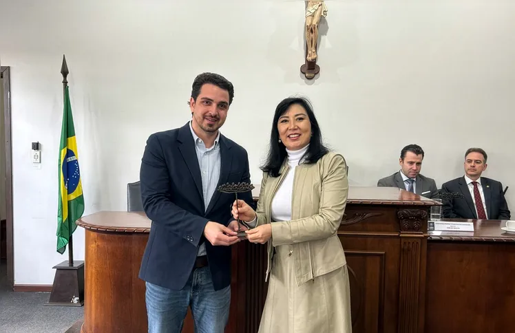 Emiliano Gomes e Lidia Maejima estiveram reunidos
