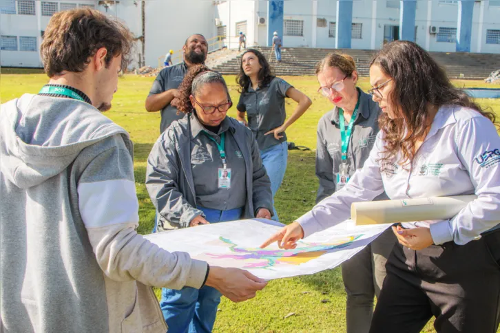 Os planos diretores incluem diagnósticos completos, com produção de mapas de infraestrutura, meio ambiente e uso do solo, auxiliando na gestão pública local