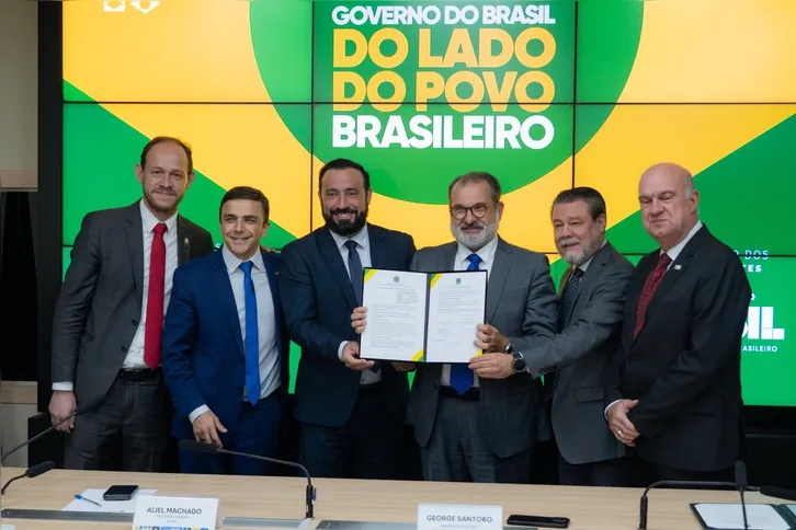 Prefeito de Piraí do Sul, Henrique Carneiro