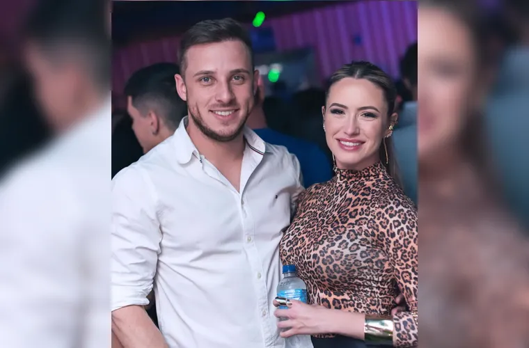 O empresário Luiz Henrique Arnaud Camargo recebeu cumprimentos pela passagem de seu aniversário na última sexta-feira (12). No registro, ao lado da noiva, Mariana Rosas. Da Coluna RC, os votos de um ciclo repleto de conquistas, saúde, prosperidade e momentos memoráveis ao lado das pessoas que fazem sua vida ainda mais especial.