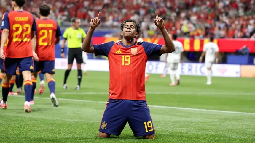 O jovem Lamine Yamal é a principal referência ofensiva dos espanhóis, que apostam na força coletiva como trunfo para a final