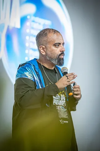 Christopher Paes