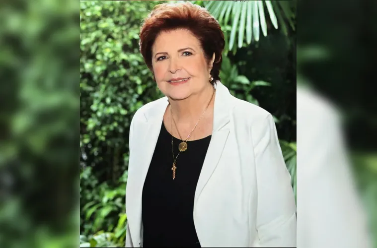 Dona de uma alegria contagiante e de um coração generoso, Ana Cirte Moro Terasawa celebra seu aniversário nesta terça-feira (4), cercada pelo carinho de familiares e amigos. Admirada pela forma leve e acolhedora com que conduz a vida, é uma mãe e avó dedicada, que faz do amor, da presença e do cuidado os maiores legados para sua família. Sua energia vibrante e seu entusiasmo inspiram todos que têm o privilégio de conviver com ela. Da Coluna RC, desejamos que este novo ciclo seja repleto de saúde, felicidade, serenidade e incontáveis momentos ao lado de quem mais ama.