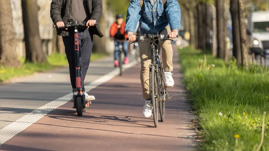 Espaços destinados às bicicletas também passaram a receber novos equipamentos