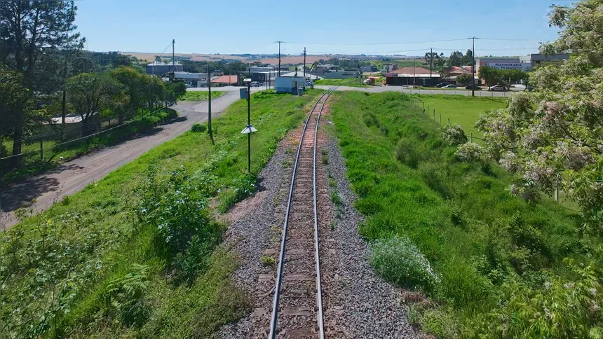 Na avaliação do Conselho, gargalos estruturais na malha ferroviária podem reduzir a eficiência do sistema e limitar a capacidade de Ponta Grossa e dos Campos Gerais de atrair novas atividades econômicas.