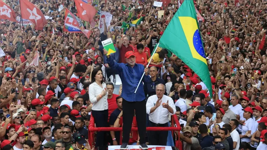 Esplanada dos Ministérios e Congresso Nacional preparam-se para as novas datas de posse dos chefes do Executivo em 2027