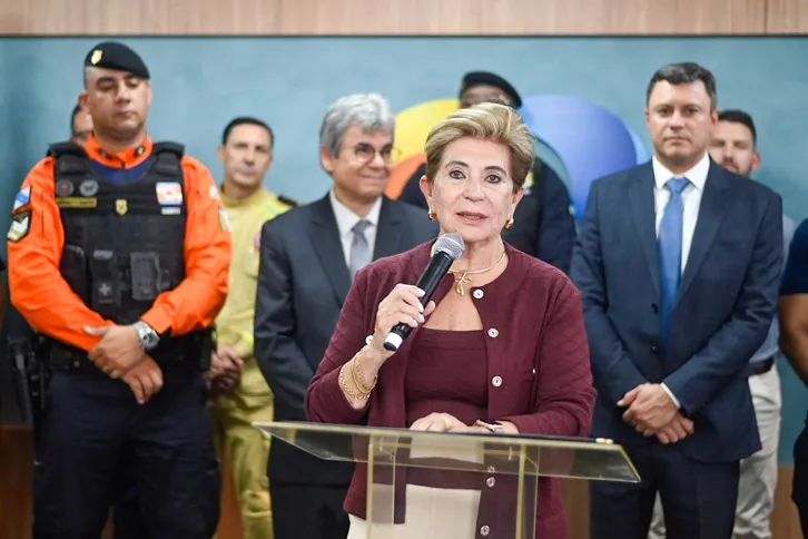 Elizabeth Schmidt, prefeita de Ponta Grossa