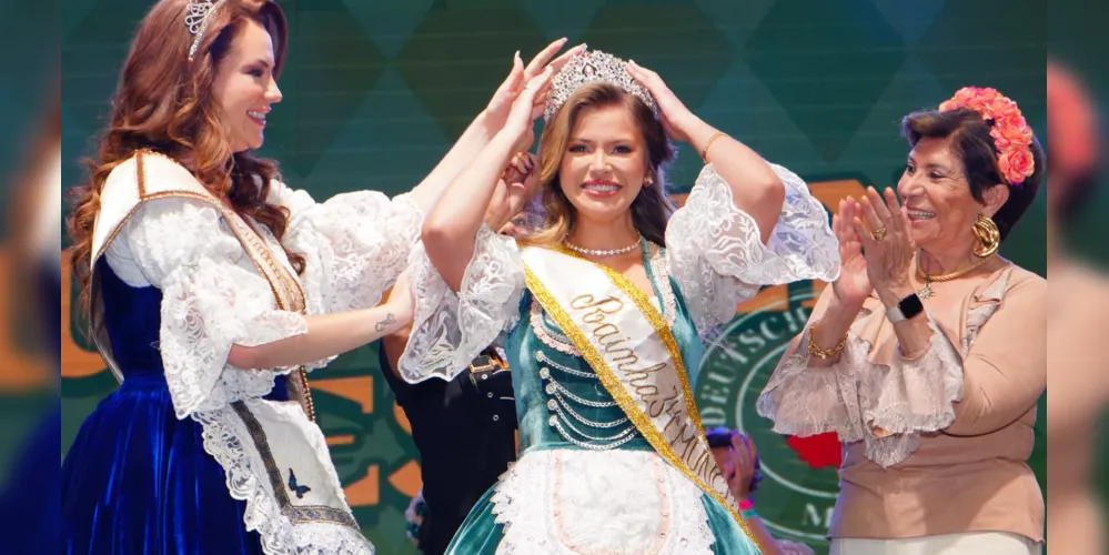 Serão eleitas a Rainha, a 1ª Princesa, a 2ª Princesa e a Miss Simpatia