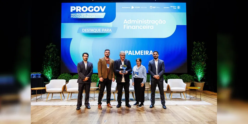 Palmeira recebeu o prêmio de destaque em Administração Financeira