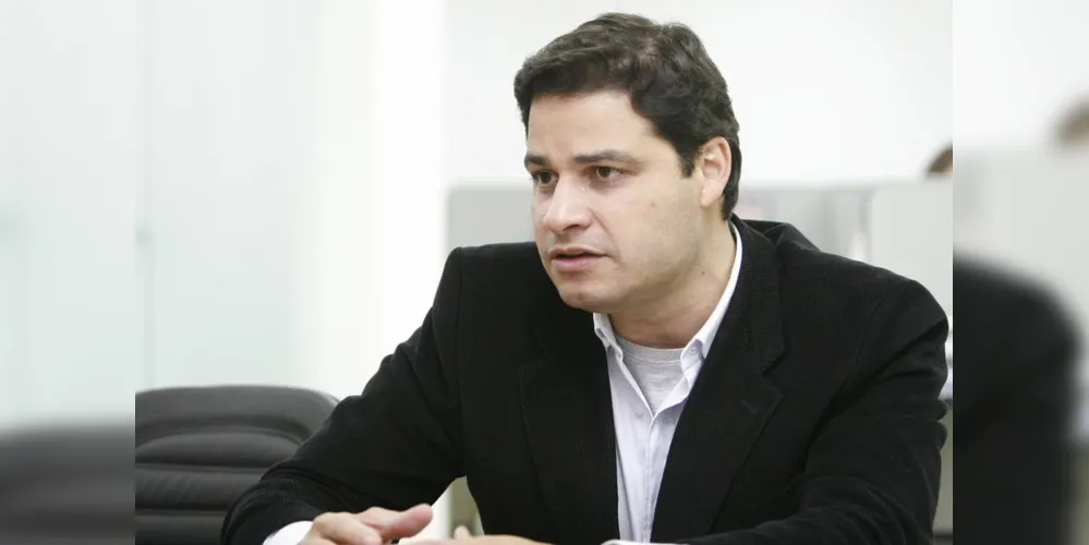 Imagem ilustrativa da imagem Deputados em trincheiras opostas