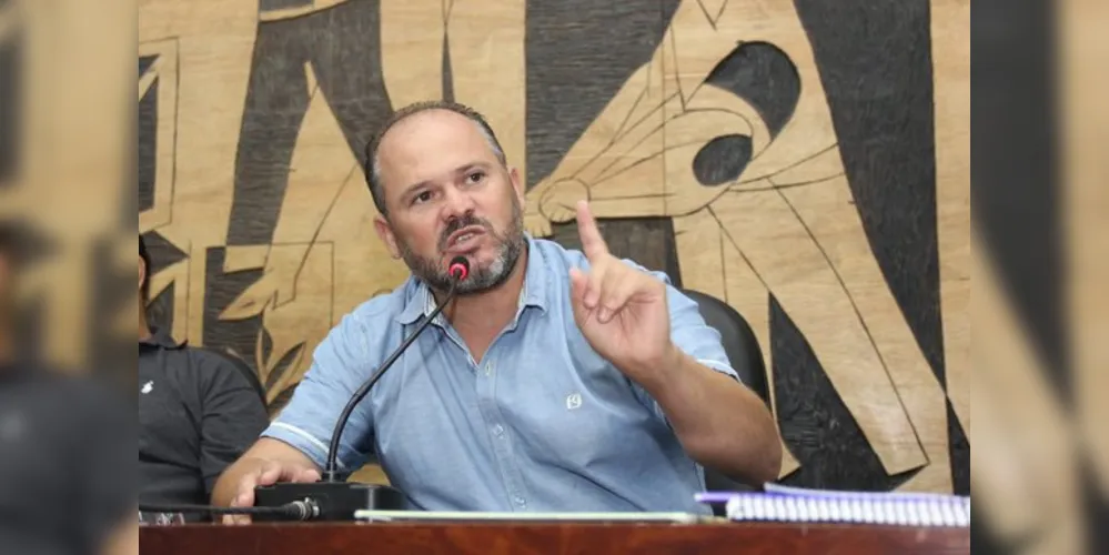 Imagem ilustrativa da imagem Após debate acalorado, vereadores trocam ameaças na Câmara de PG