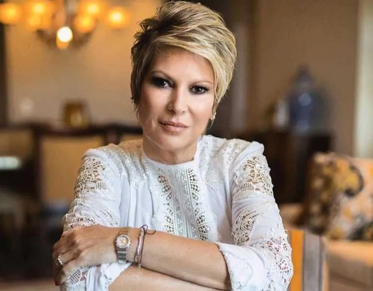 BUFFET BORATTO 15 ANOS - As empresárias Silvana e Andrezza Boratto, no próximo dia 24 de outubro, no espaço By Night, celebram em grande estilo seus 15 anos de atuação em nossa cidade.  Na ocasião será oferecido um Menu Experience, com muitas novidades na área gastronômica. Com certeza uma noite que promete encantar seus convidados especiais. Agradeço ao gentil convite!