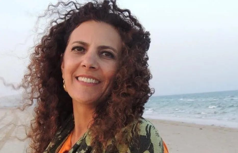 BDAY - A respeitada fonoaudióloga Cintia Simão Cenovicz receberá as felicitações pela chegada de seu aniversário no próximo domingo (19). Da coluna RC os votos de felicidades e prosperidade.