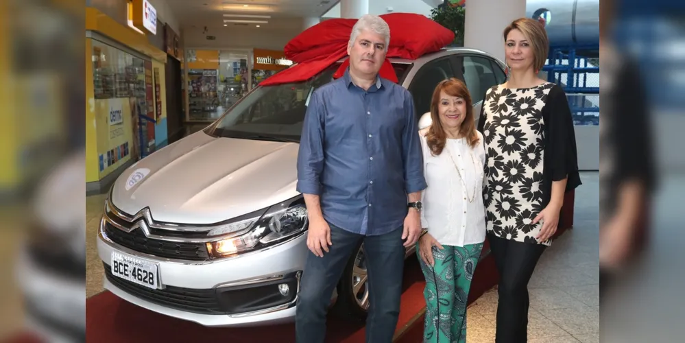 Imagem ilustrativa da imagem Palladium entrega Citroen C4 Lounge 0km