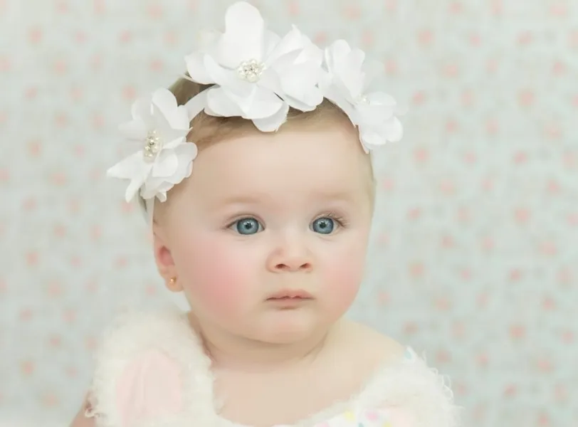 A pequenina Júlia Porto Staron, de 9 meses, em um registro dos papais: Juliana Porto Staron e Romualdo de Moraes Staron!