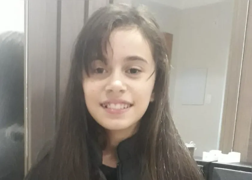 Letícia Vitória Cosati, filha de Líbia Andreia Cosati e Celson Luiz Cosati, fez sua 1ª Comunhão no último dia 07. Parabéns!