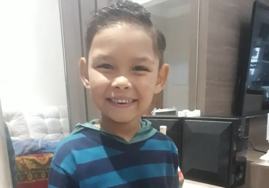 Davi Wosniaki, filho de Luciana e Marcelo Woskiaki, também foi aniversariante do mês. Parabéns ao pequeno!