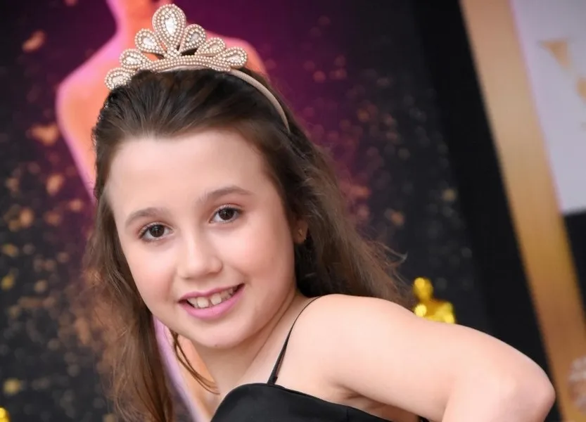 Luisa Ferreira Camapgnoli, com seus 09 anos, com charme e beleza enfeita a nossa coluna. Filha do casal Adriana e Ciro Campagnoli. 