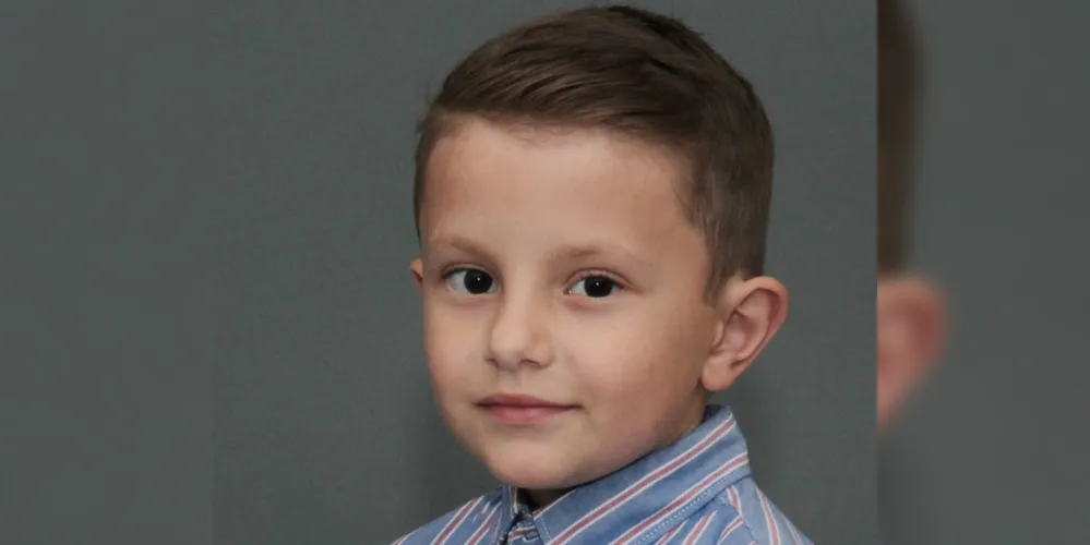 Pedro Ricardo Sontag Kikina, filho do casal Mislaine e Ricardo Kikina festejou seus 7 anos, no último dia 03/10, quarta-feira. Parabéns!