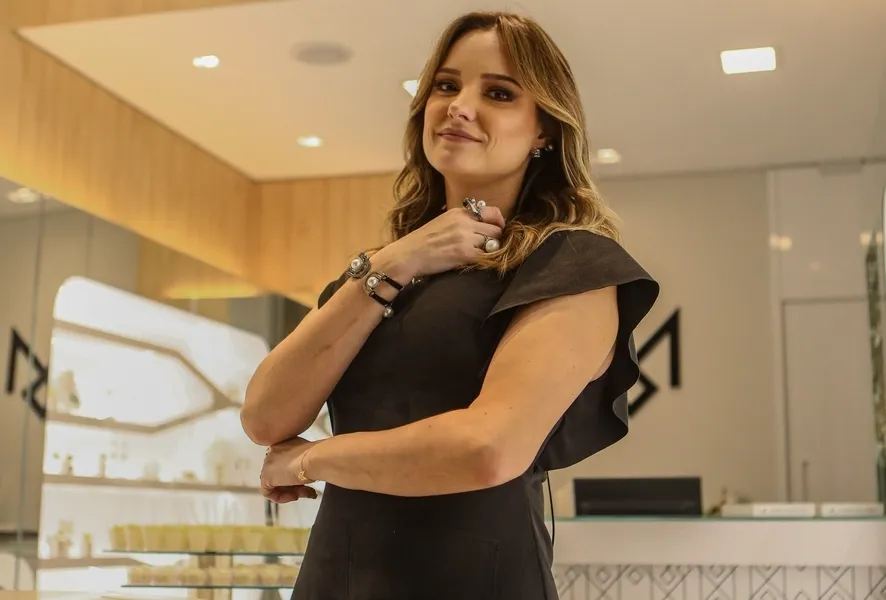 MAIO:
Inauguração Maria Dolores Palladium Shopping.