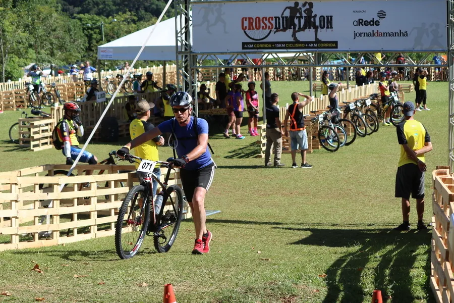 Atletas superam desafios no primeiro Cross Duathlon de PG