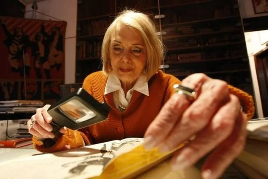 Exposição homenageia a crítica de arte Adalice Araújo