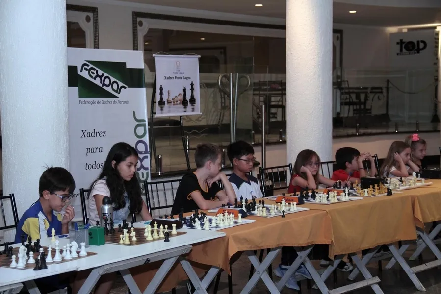 Treino para o campeonato paranaense de xadrez