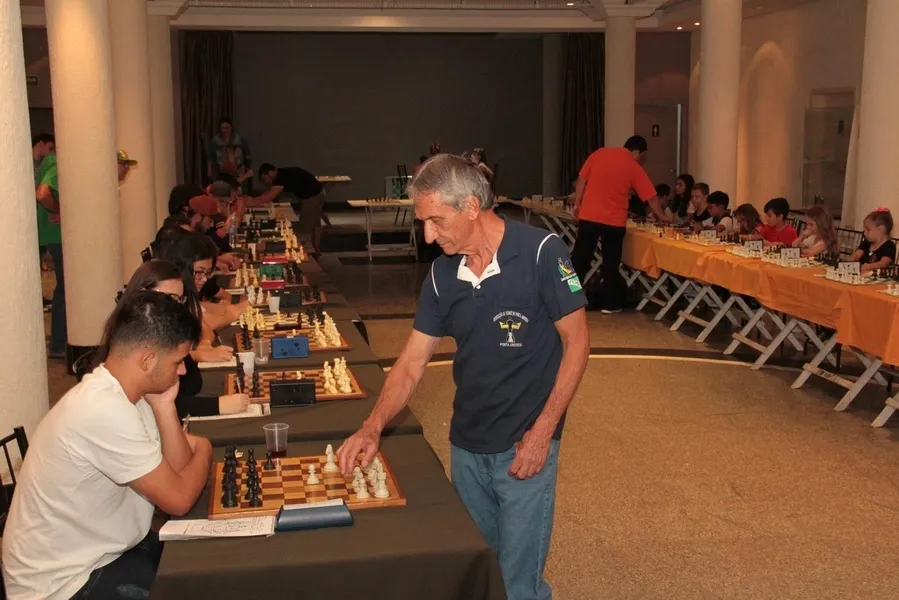 Treino para o campeonato paranaense de xadrez