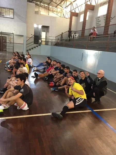 O II Torneio Um Exército em Ordem de Batalha, promovido pela Secretaria da Juventude Legionária/Senatus Ponta Grossa (Sejule), reuniu aproximadamente 300 pessoas, no sábado (13), no colégio Sant’Ana, no bairro de Uvaranas, em Ponta Grossa. 