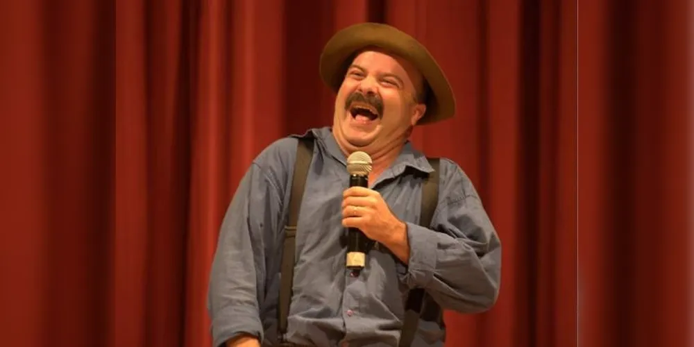 O humorista se apresenta nos dias 24 e 25 de maio às 20h30 no Teatro Marista