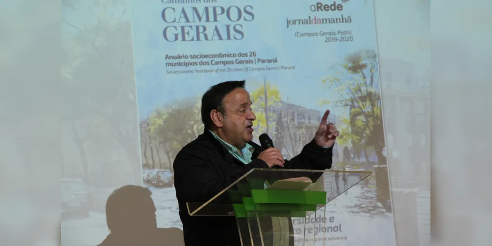 Imagem ilustrativa da imagem Bakri anuncia emendas
para novo RU da UEPG