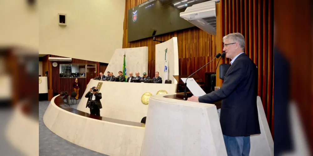  Anúncio foi feito durante audiência pública na Assembleia para tratar do fim da vacinação.