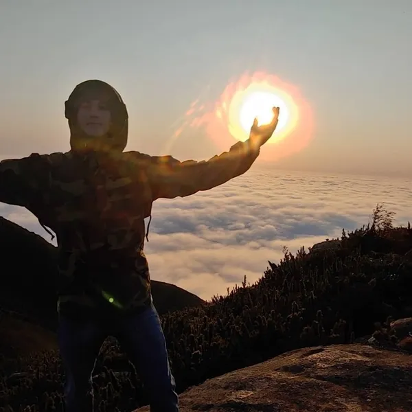 Aventureiros de PG enfrentam desafios em montanha