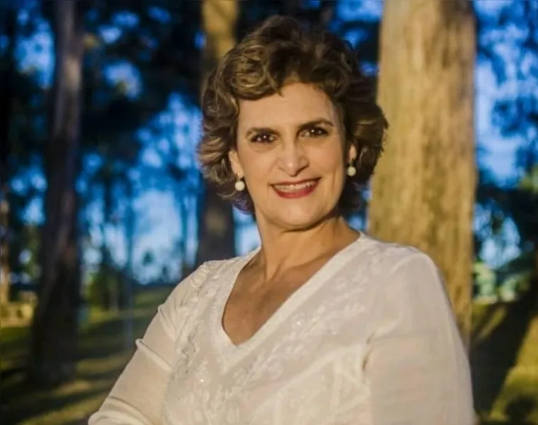 Ângela Salim recebeu os cumprimentos pela troca de idade na última quarta-feira (6). Da coluna RC os votos de realizações e alegrias.