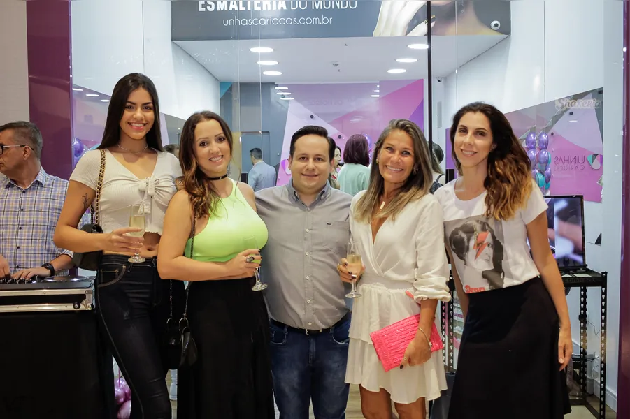 Mariane Carvalho, Isabela Farhat, este colunista, Andrea Eberhard e Luciane Favero
