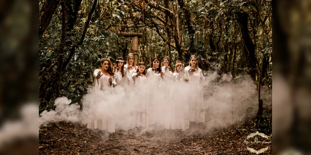 Em sua 4ª edição, projeto leva mulheres para um ensaio fotográfico num dos lugares mais bonitos do Estado