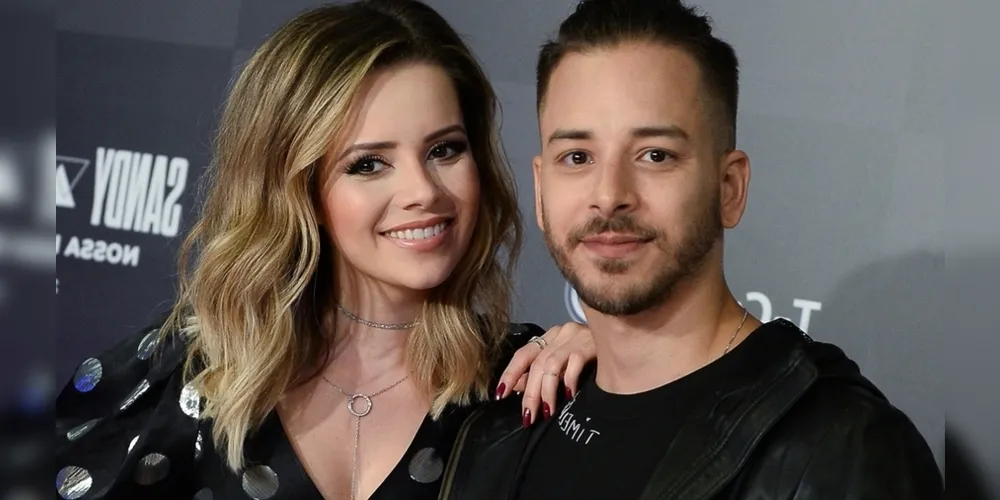 Turnê de Sandy e Junior compromete relações com emissoras de TV.