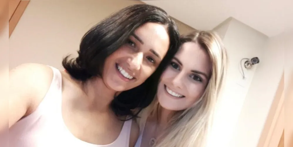 Nesta terça-feira (17), a partir das 15 horas as empresárias Denise Cury e Ana Clara Wollmann Saldanha abrem para um seleto grupo de convidados a loja Correria Fitness. Uma loja especializada em roupas fitness, que traz em seus produtos o que há de mais moderno em tecidos, além da preocupação com a sustentabilidade. Comentaremos.