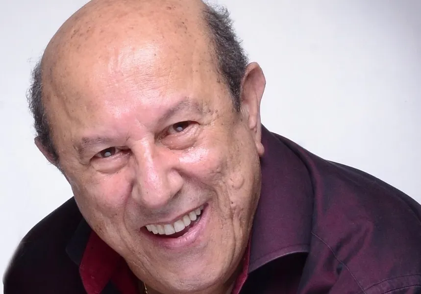 BDAY – O Cartorário e Apresentador, Luiz Carlos Sebastião, completou no último domingo (19), a marca de 29 anos interruptos do seu programa ‘Rancho do Sebastião’ pela rádio da Antena Sul FM. Da coluna RC os mais sinceros votos de sucesso e prosperidade.