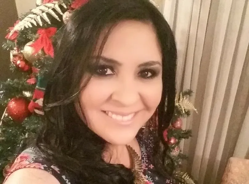 BRINDE A VIDA - Celmira de Geus receberá as felicitações pela passagem de seu aniversário nesta terça-feira (18). Da coluna RC os votos de alegrias e sucesso.