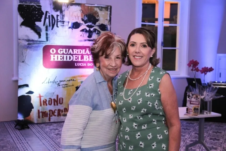  DOCE CONFEITAR - Neuza Helena Mansani e Lucia do Valle