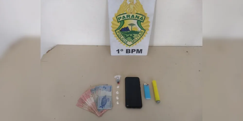 Rapaz foi detido e polícia investiga possível envolvimento dele com o tráfico de drogas